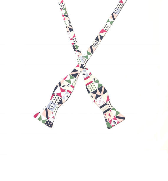 Blue Derby Day Horses Self Tie Bow Tie