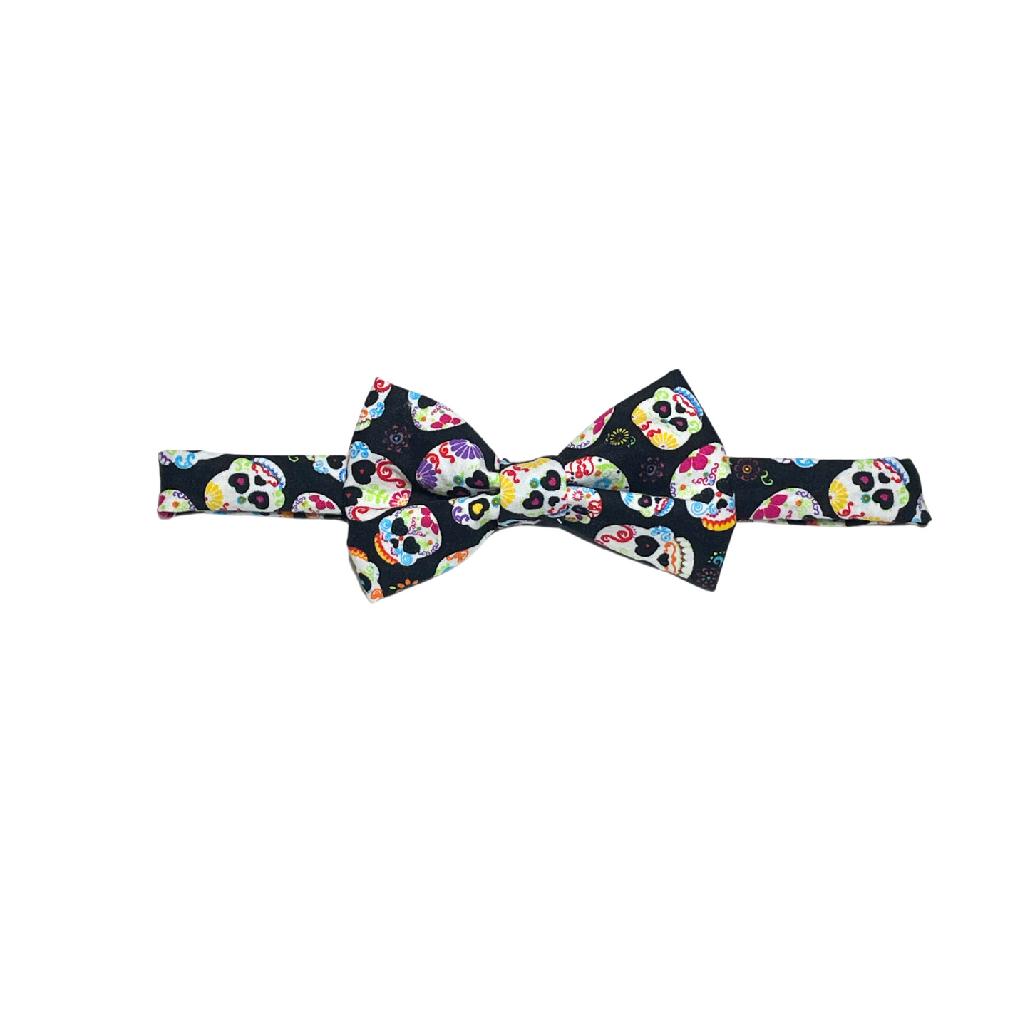 Black sugar skull bow tie