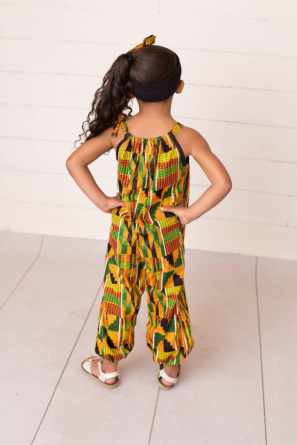 Mono Niña Azul con Naranja