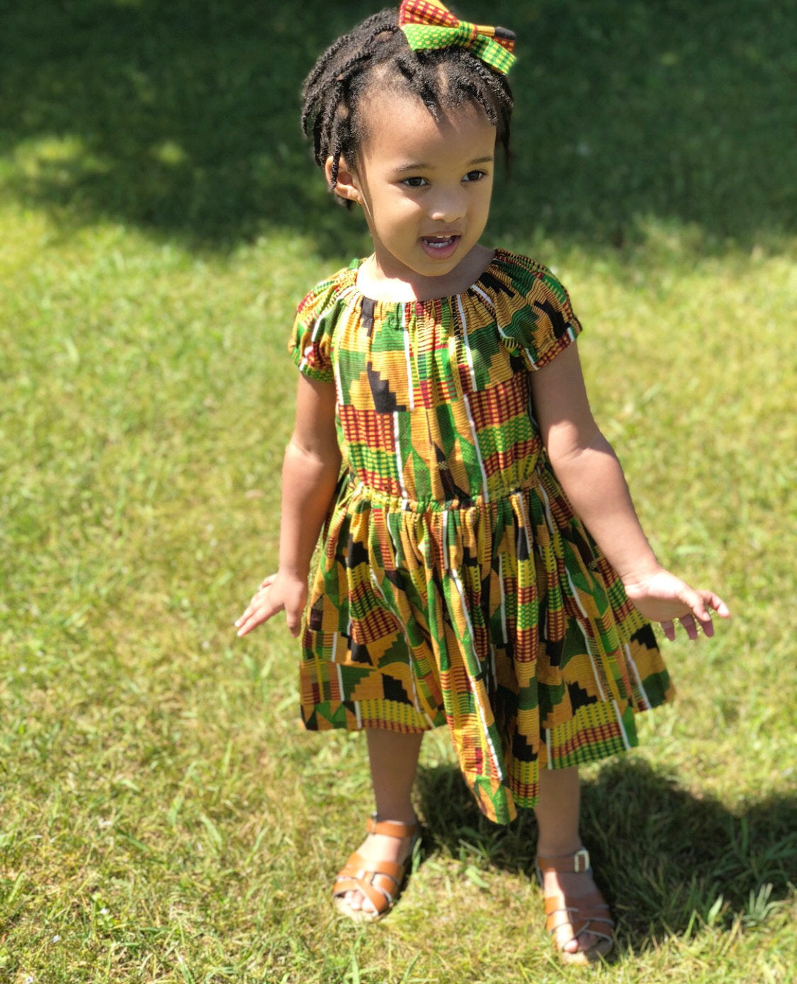 Vestido campesino Kente para niños pequeños