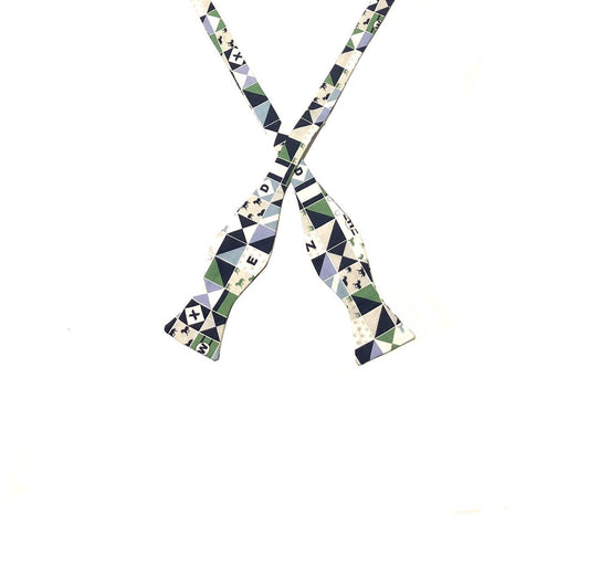 Pink Derby Day Horses Self Tie Bow Tie