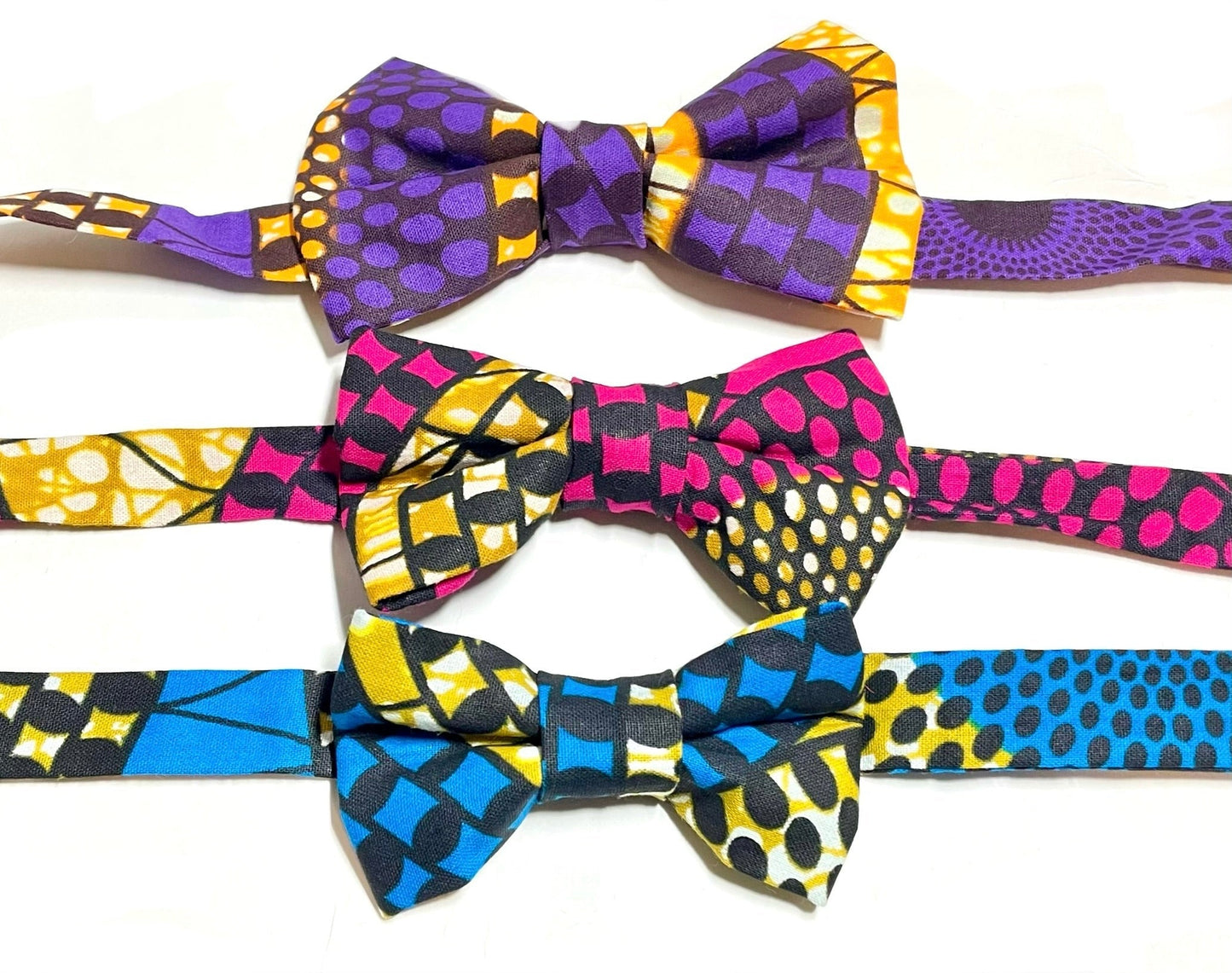 Fuschia Swirls African Print Bow Tie